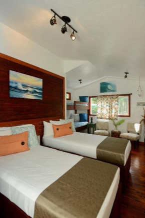 Отель Kalani Hawaii Private Lodging  Халейва